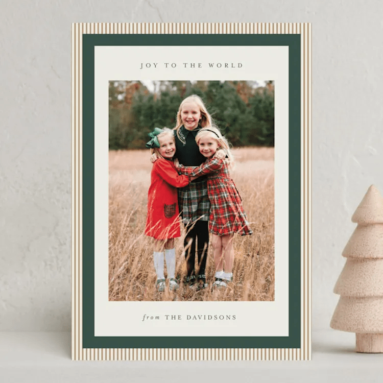 Spread Holiday Joy with Custom&nbsp;Cards